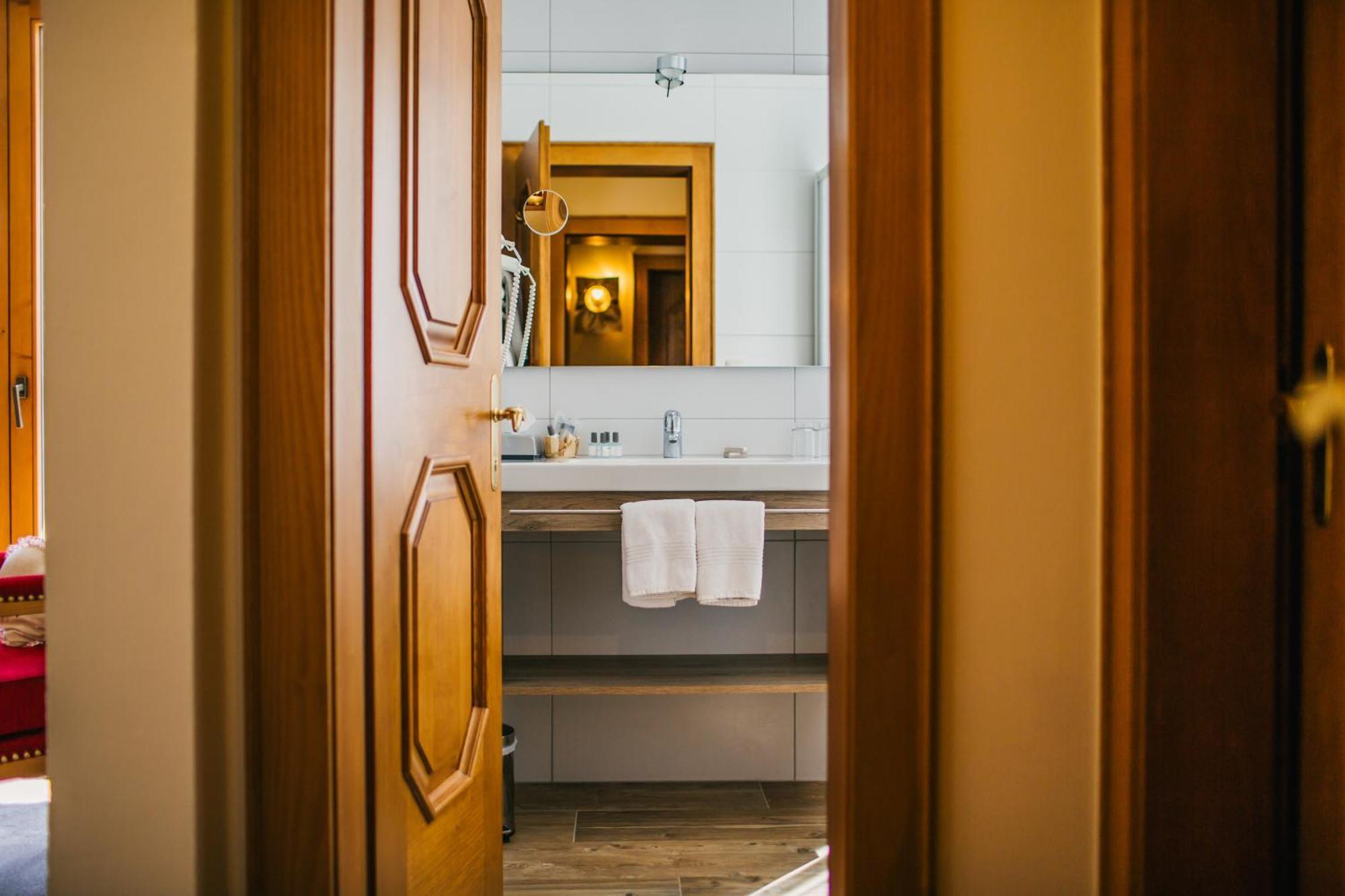 Hotel Dr Otto Murr B&B St. Anton am Arlberg Eksteriør bilde