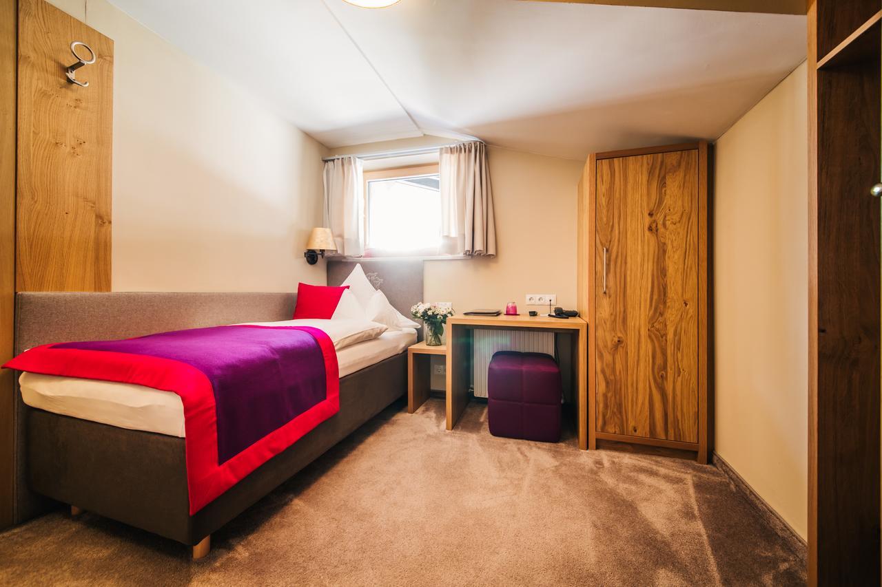 Hotel Dr Otto Murr B&B St. Anton am Arlberg Eksteriør bilde